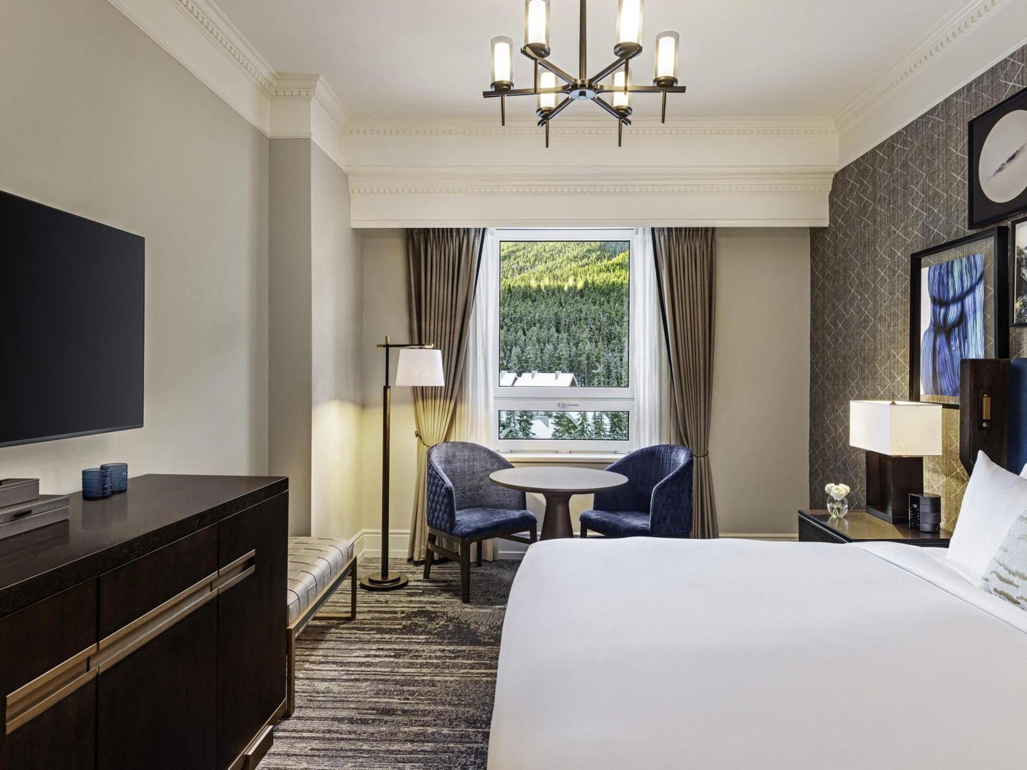 Fairmont 1 King Room